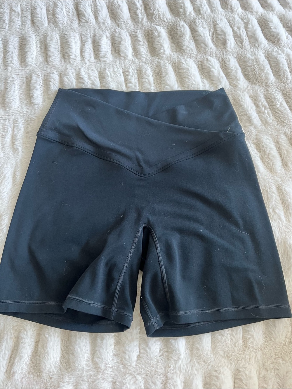 Women's Black Athletic Bike Shorts - V-Waistband